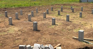 Фундамент на забивных жб сваях под ключ в Кимрах - фундамент из забивных железобетонных свай цена от 3189 руб/м2
